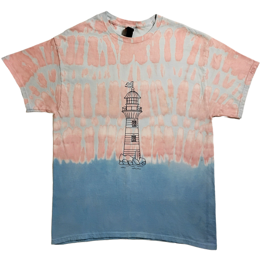 A LIGHTHOUSE EMBRACING THE DAWN